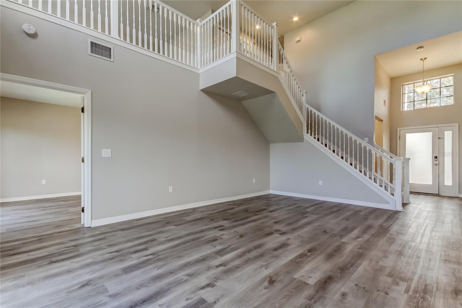 Image 8 of 44 For 8813 Founders Circle