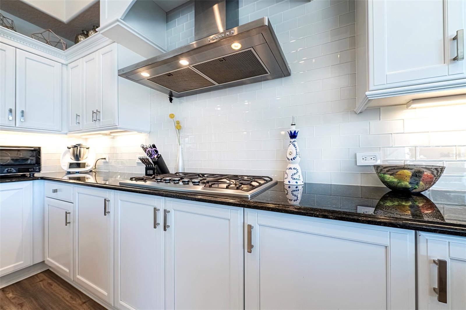 Image 14 of 42 For 3716 Janus Way