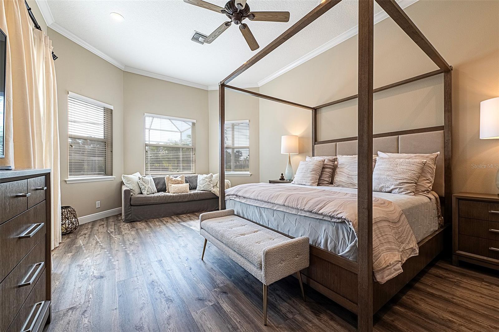 Image 22 of 42 For 3716 Janus Way