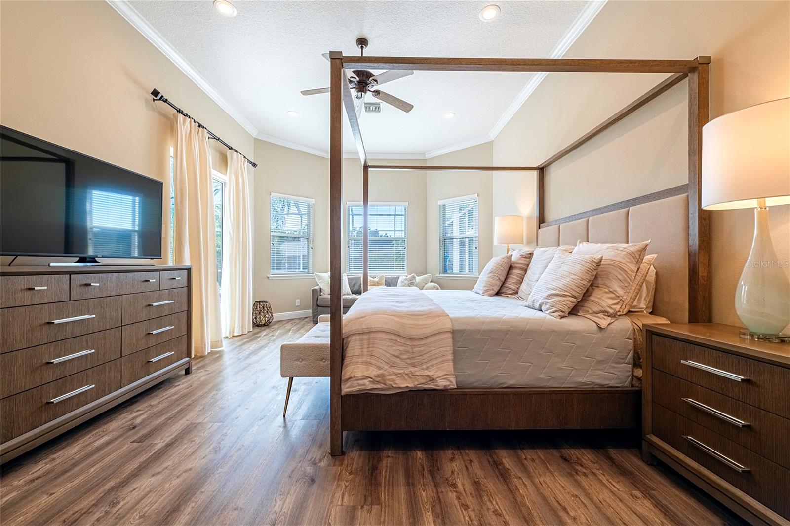 Image 23 of 42 For 3716 Janus Way