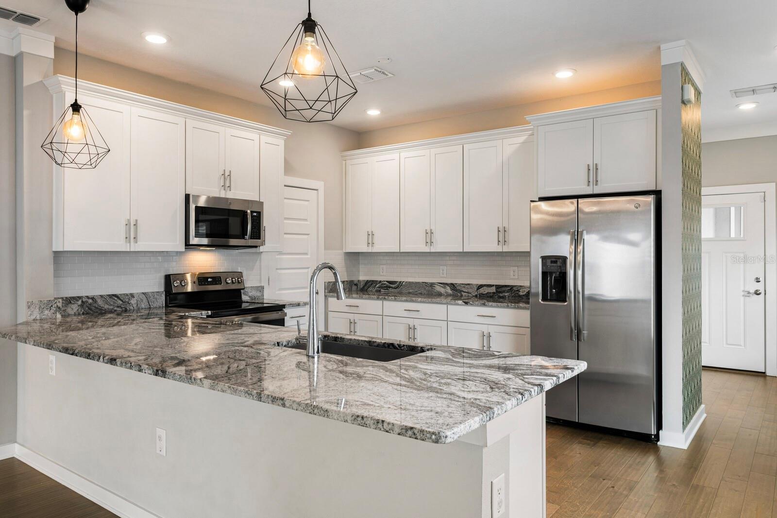 Image 17 of 46 For 2702 Gray Street A