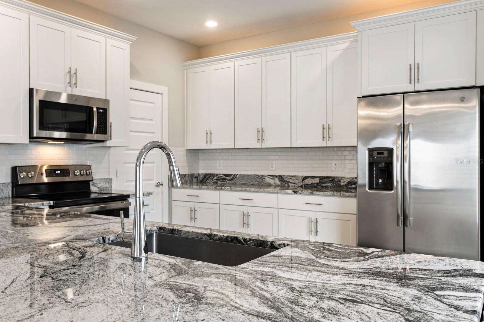 Image 19 of 46 For 2702 Gray Street A