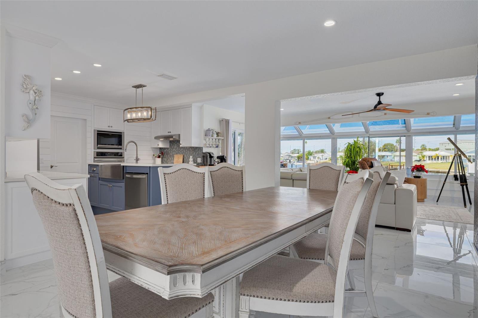 Image 12 of 69 For 5105 Pelican Drive