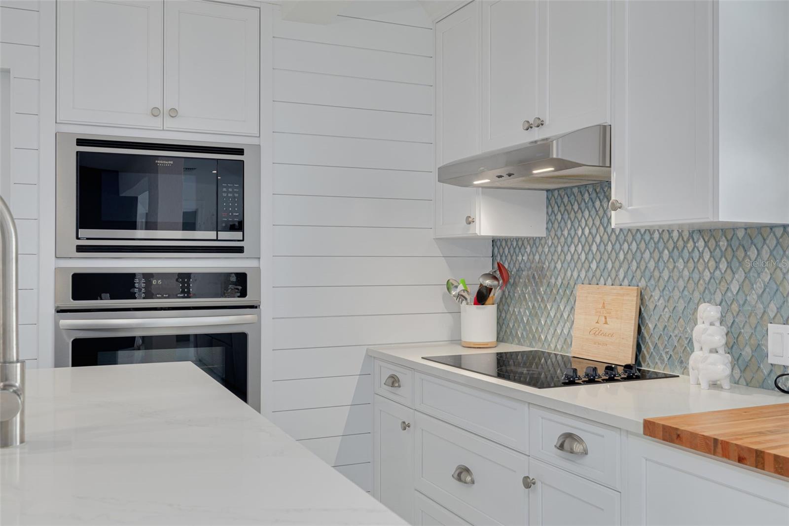 Image 14 of 69 For 5105 Pelican Drive