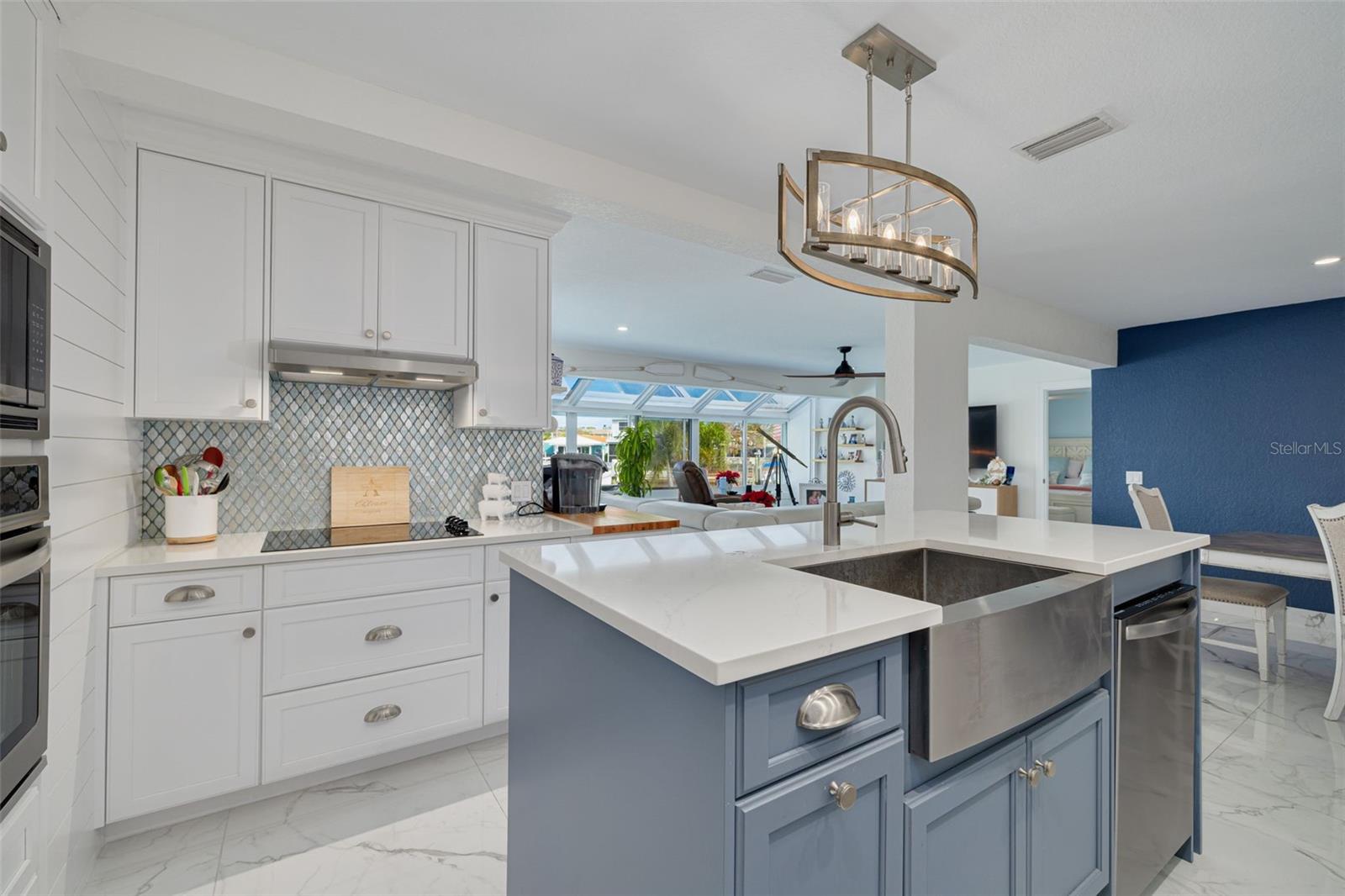 Image 15 of 69 For 5105 Pelican Drive