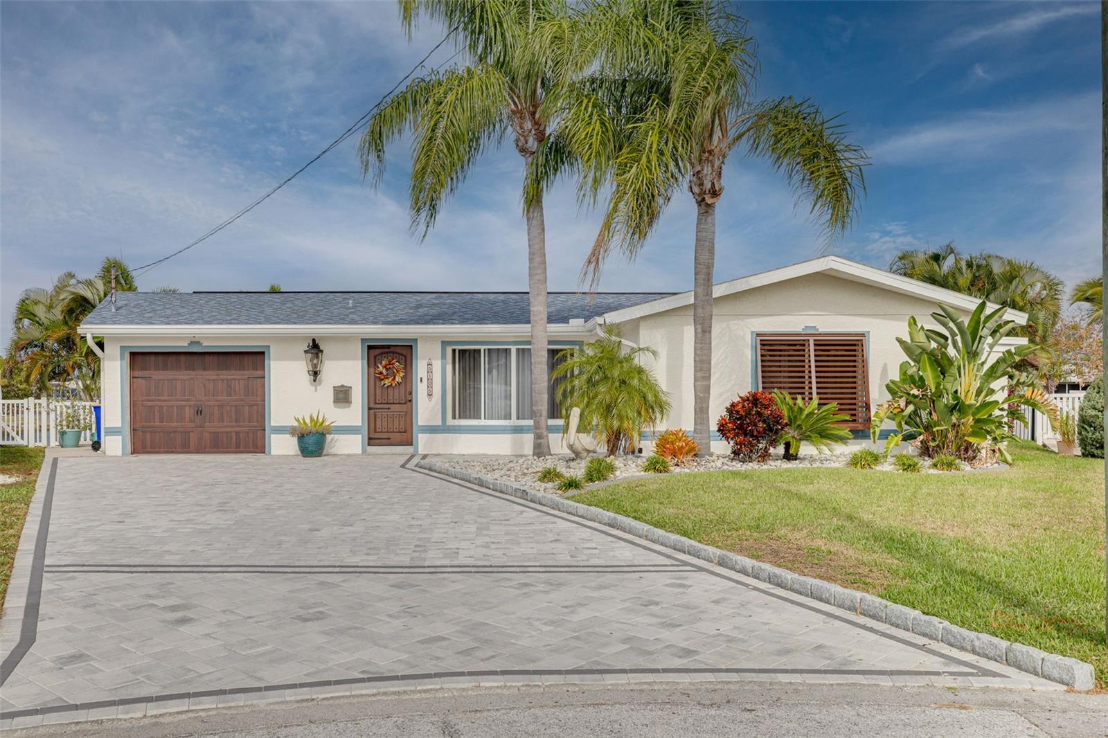 Image 2 of 69 For 5105 Pelican Drive