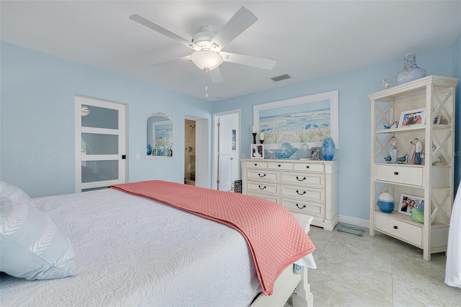 Image 21 of 69 For 5105 Pelican Drive