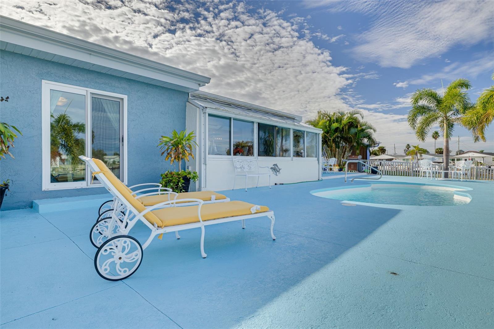 Image 35 of 69 For 5105 Pelican Drive