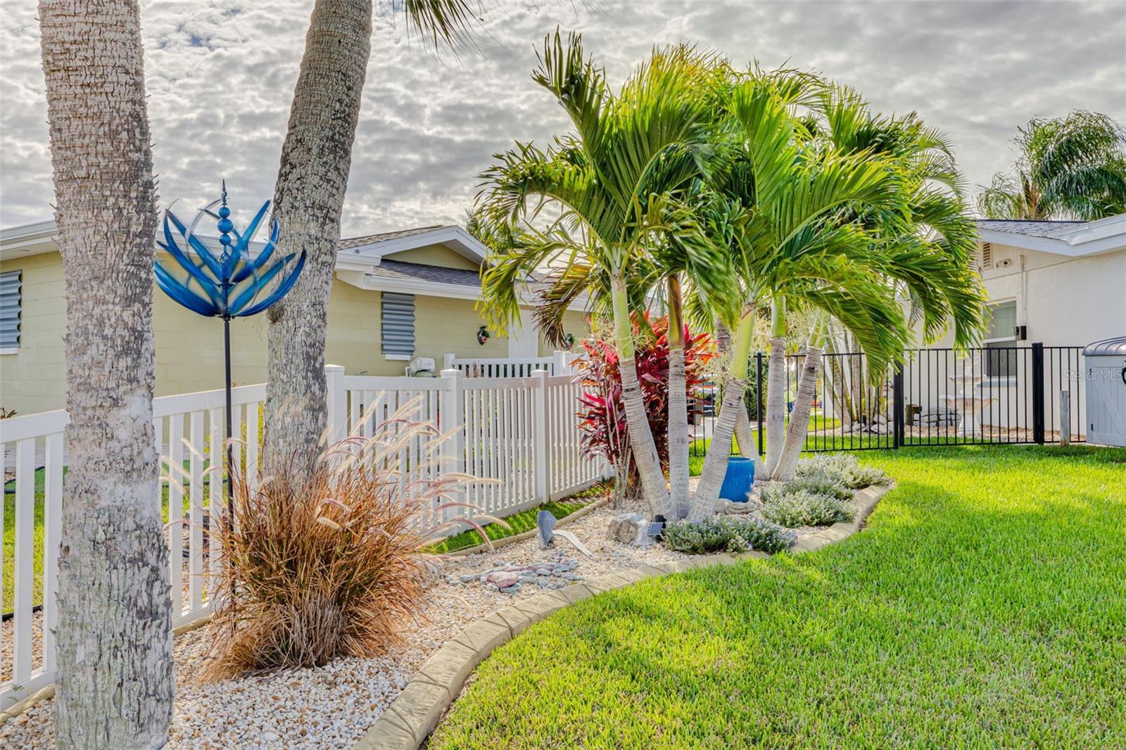 Image 37 of 69 For 5105 Pelican Drive