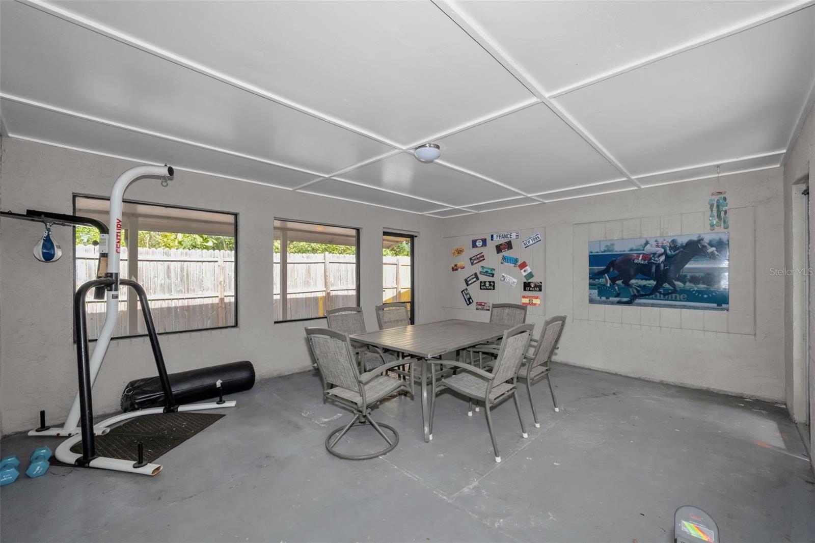 Image 24 of 31 For 5 Hayes Road