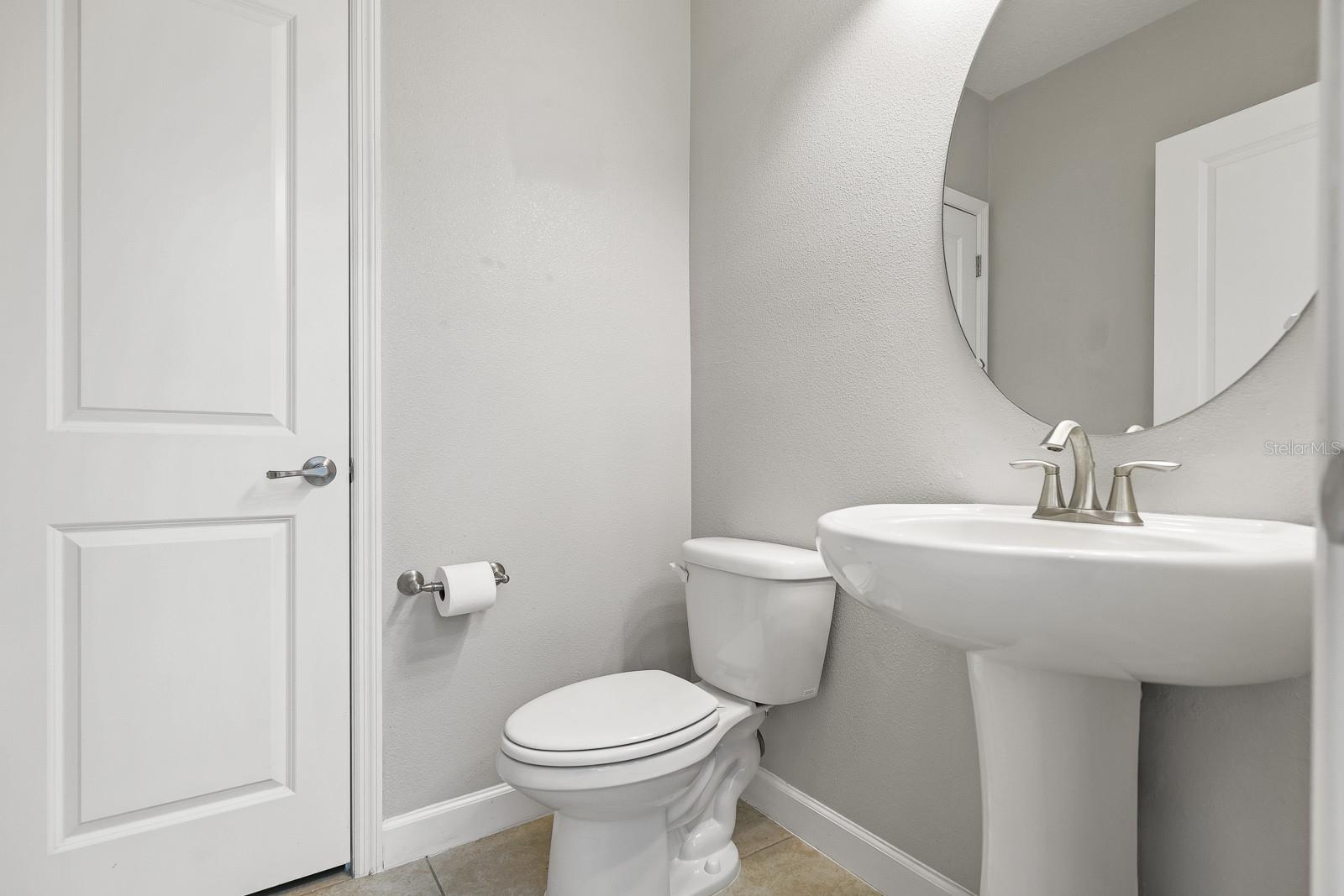 Image 14 of 39 For 10148 Newminster Loop