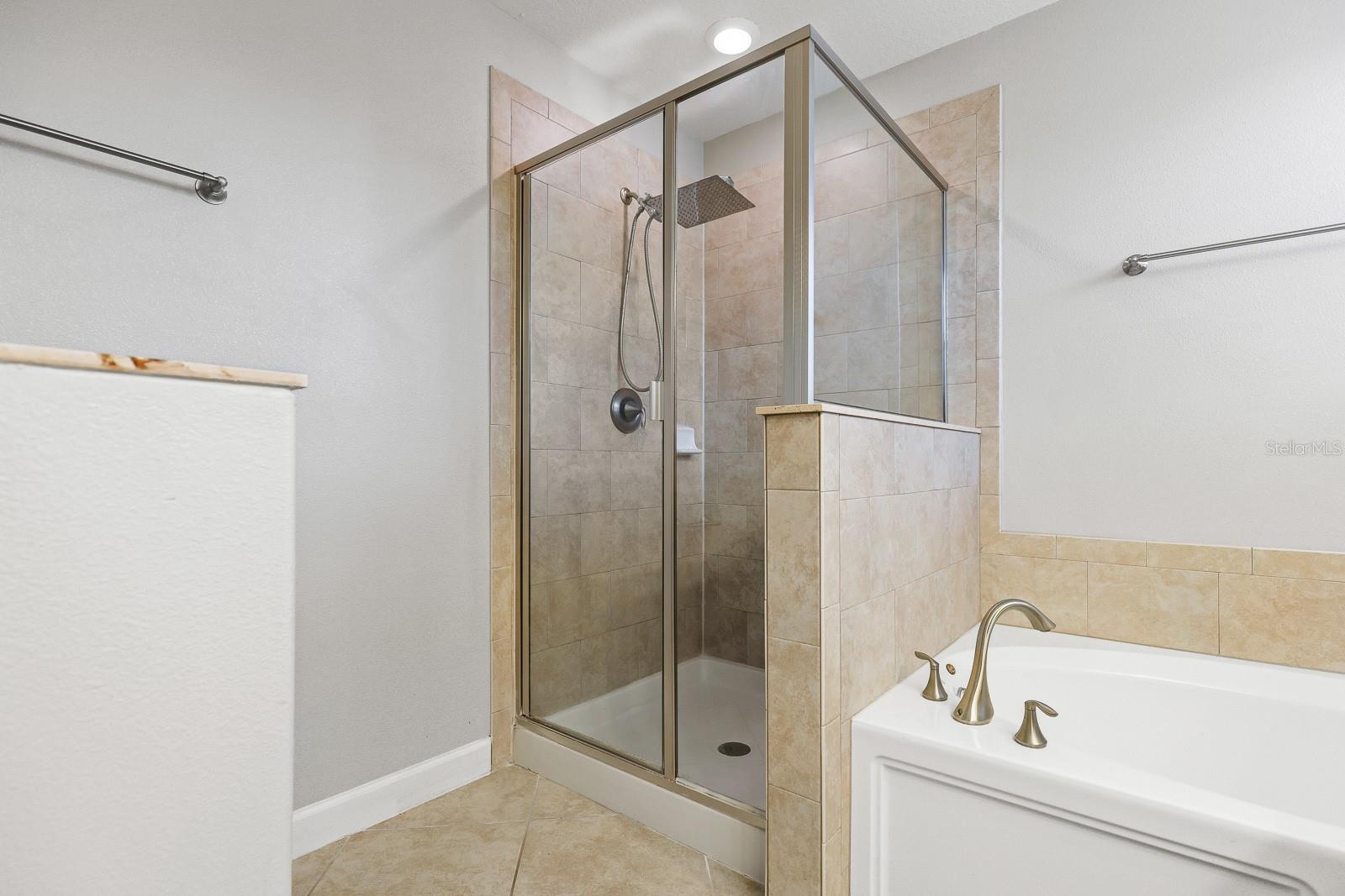 Image 18 of 39 For 10148 Newminster Loop