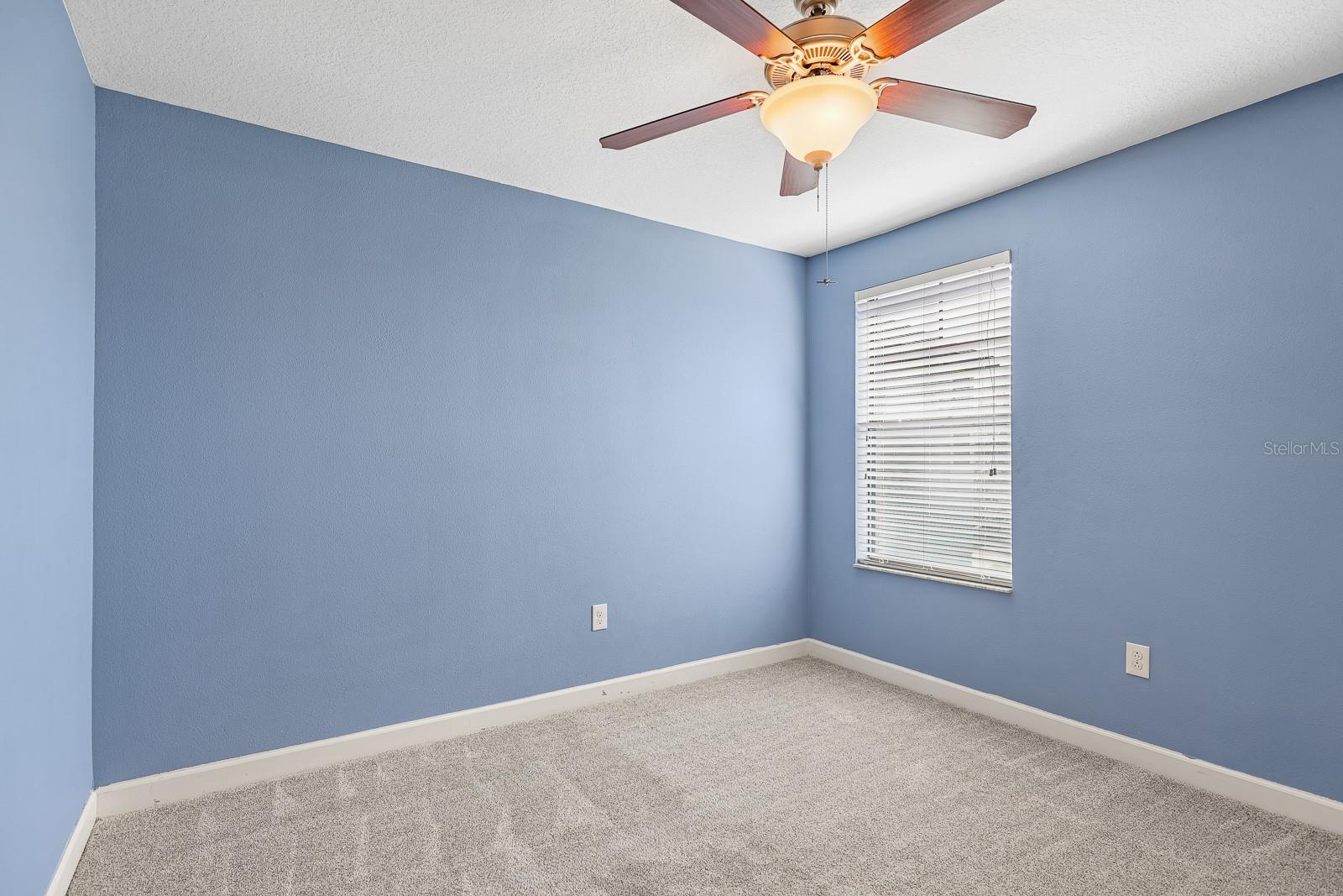 Image 22 of 39 For 10148 Newminster Loop