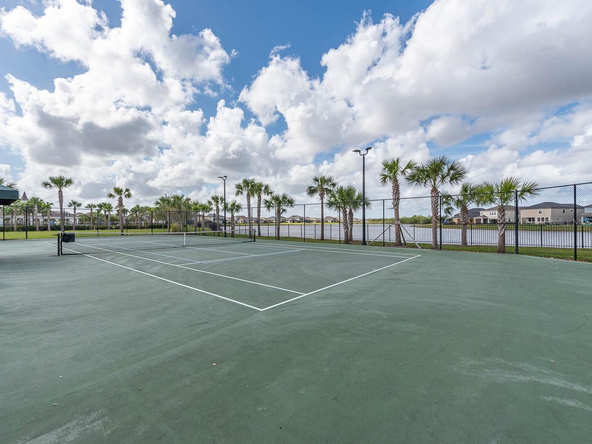 Image 35 of 39 For 10148 Newminster Loop