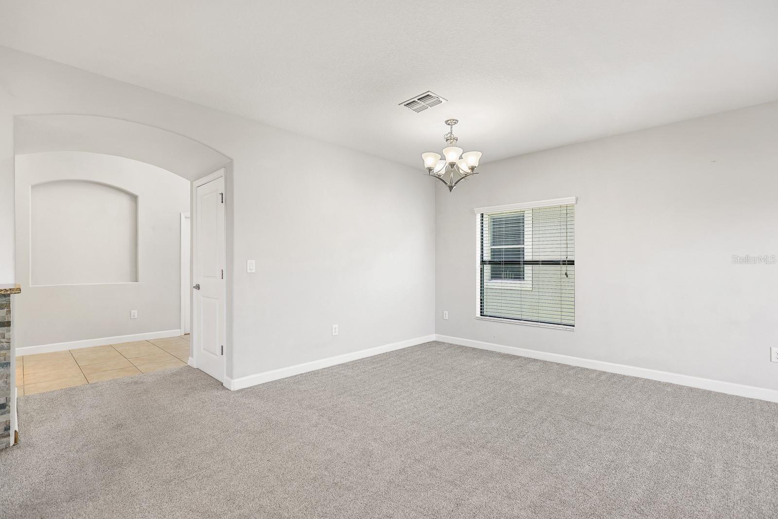 Image 5 of 39 For 10148 Newminster Loop