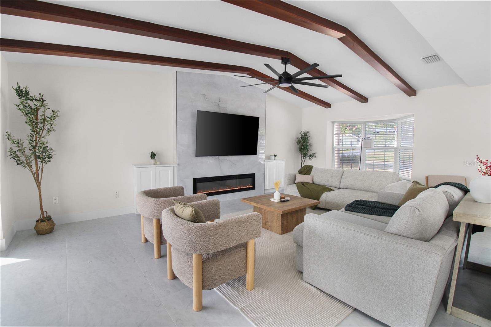 Image 14 of 42 For 1575 Brookside Boulevard