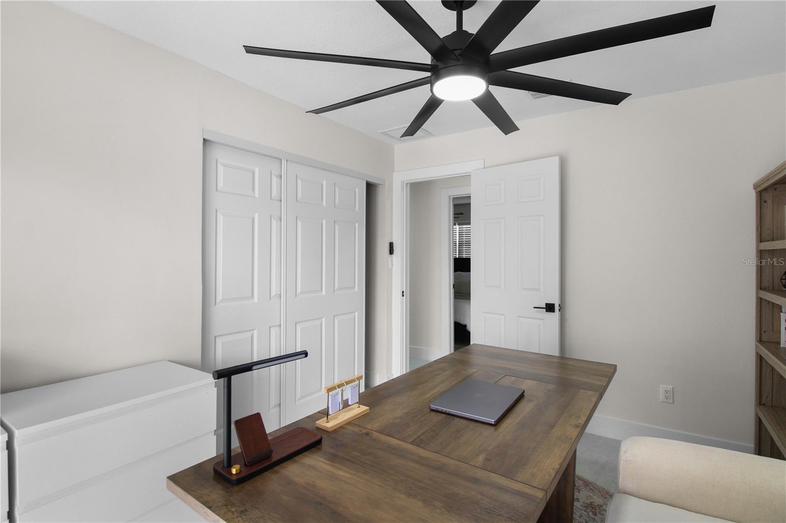 Image 21 of 42 For 1575 Brookside Boulevard