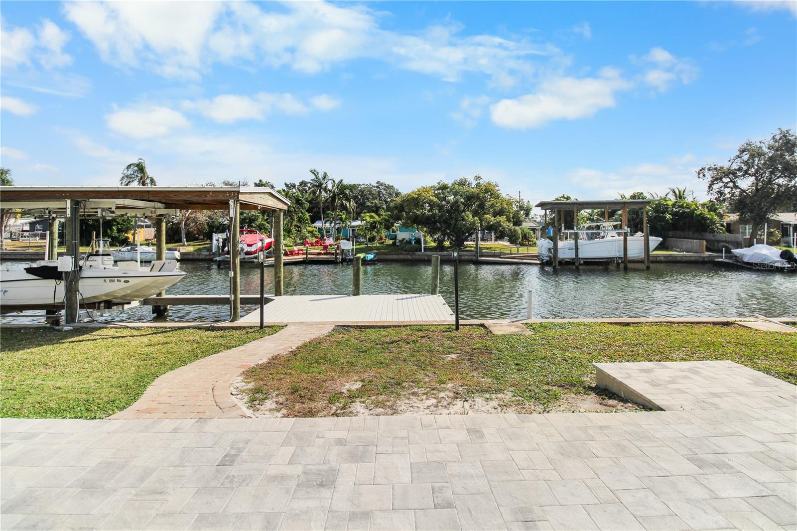 Image 37 of 42 For 1575 Brookside Boulevard