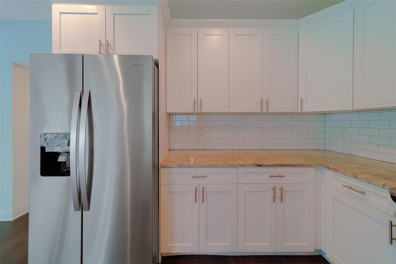 Image 9 of 52 For 225 36th Avenue Ne