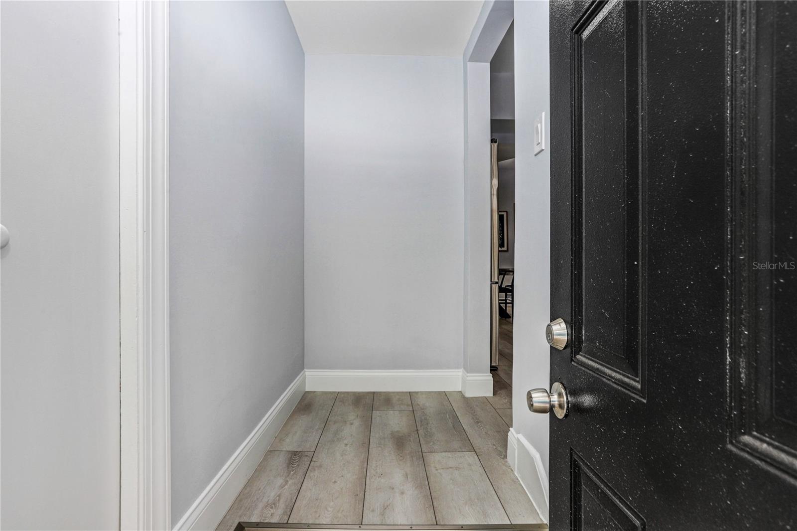 Image 22 of 38 For 1960 Mckinley Street