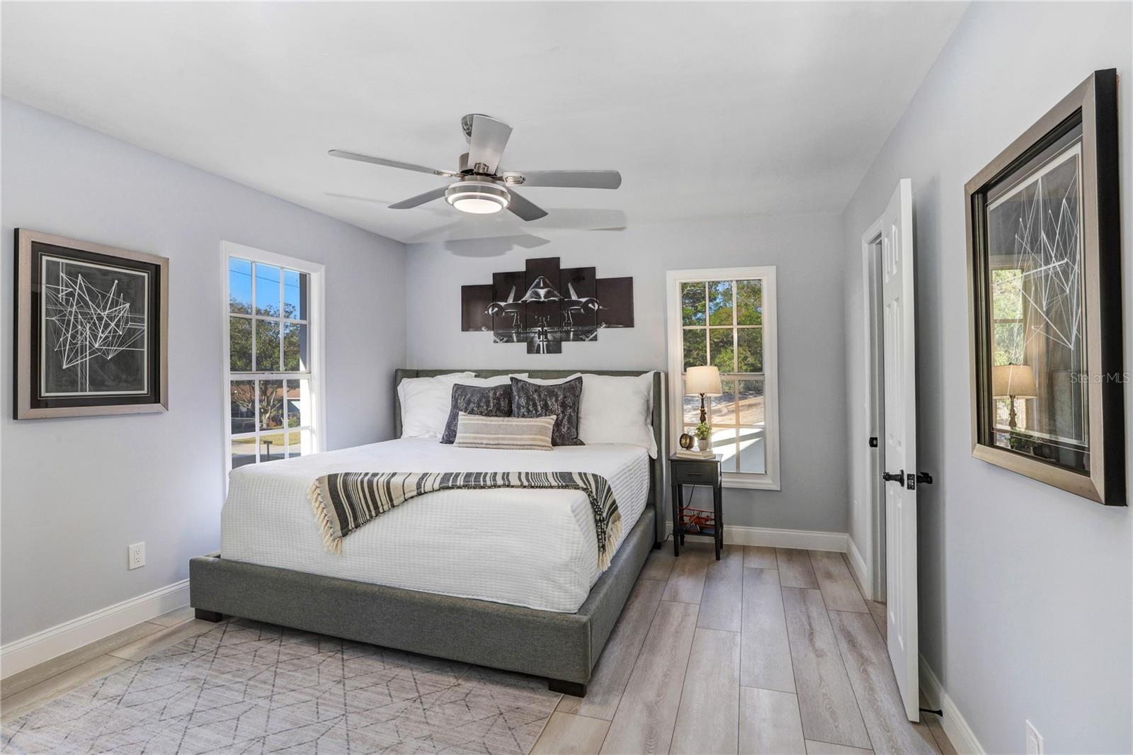 Image 23 of 38 For 1960 Mckinley Street