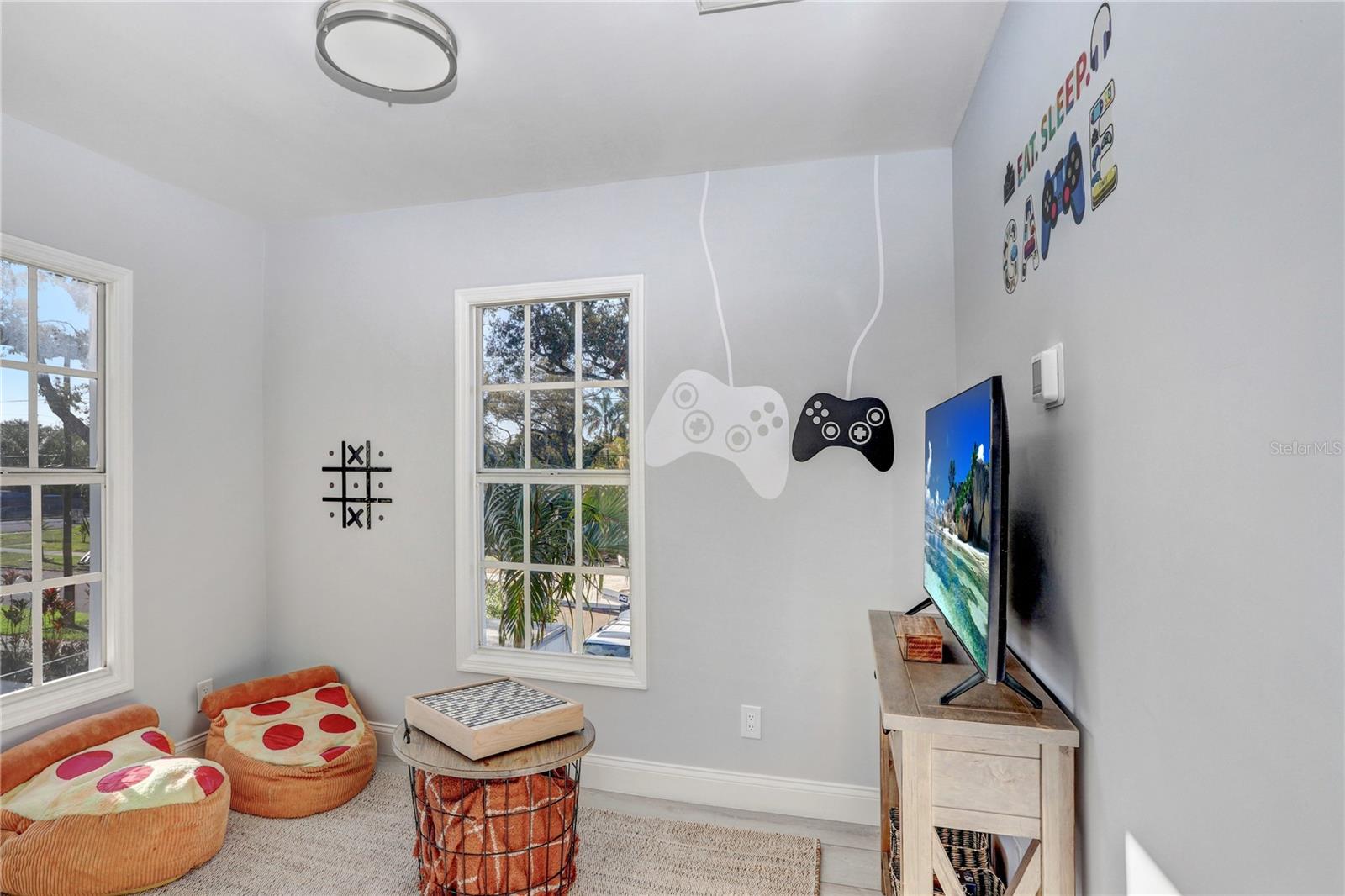 Image 31 of 38 For 1960 Mckinley Street