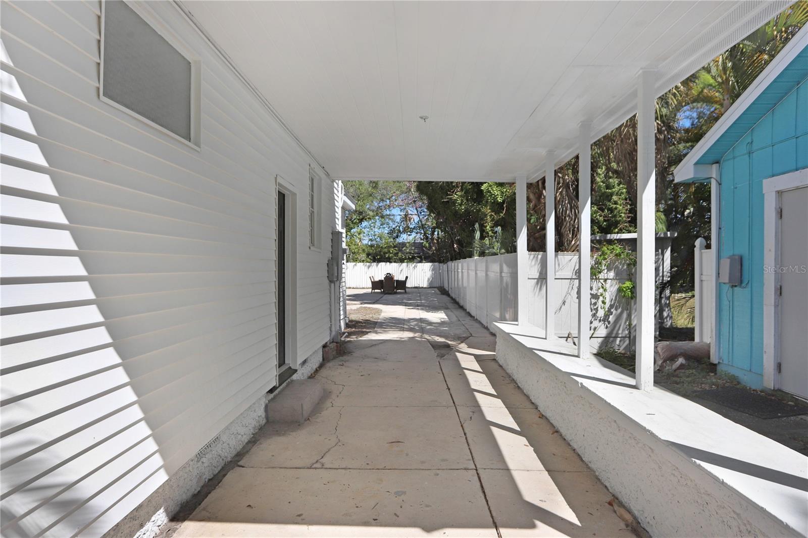 Image 35 of 38 For 1960 Mckinley Street