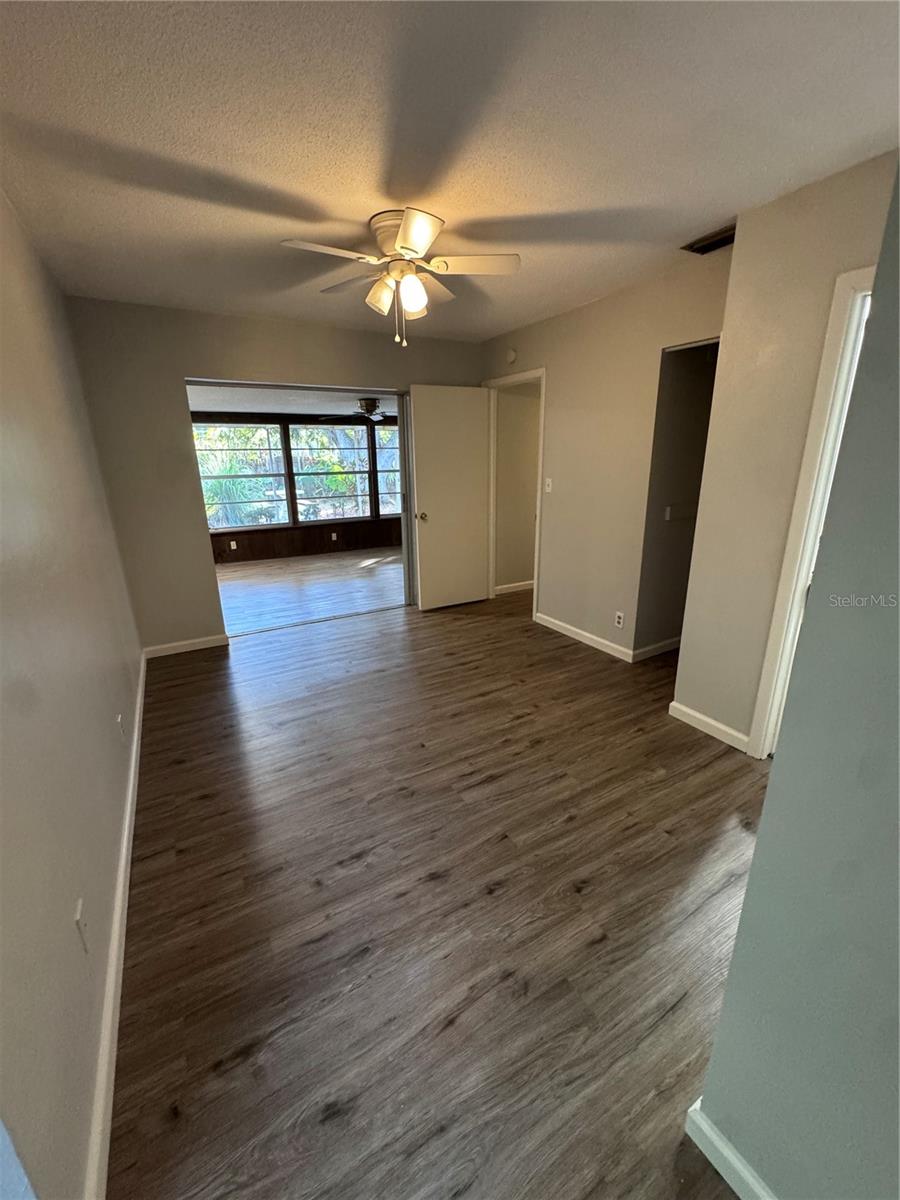 Image 10 of 20 For 615 Heritage Lane