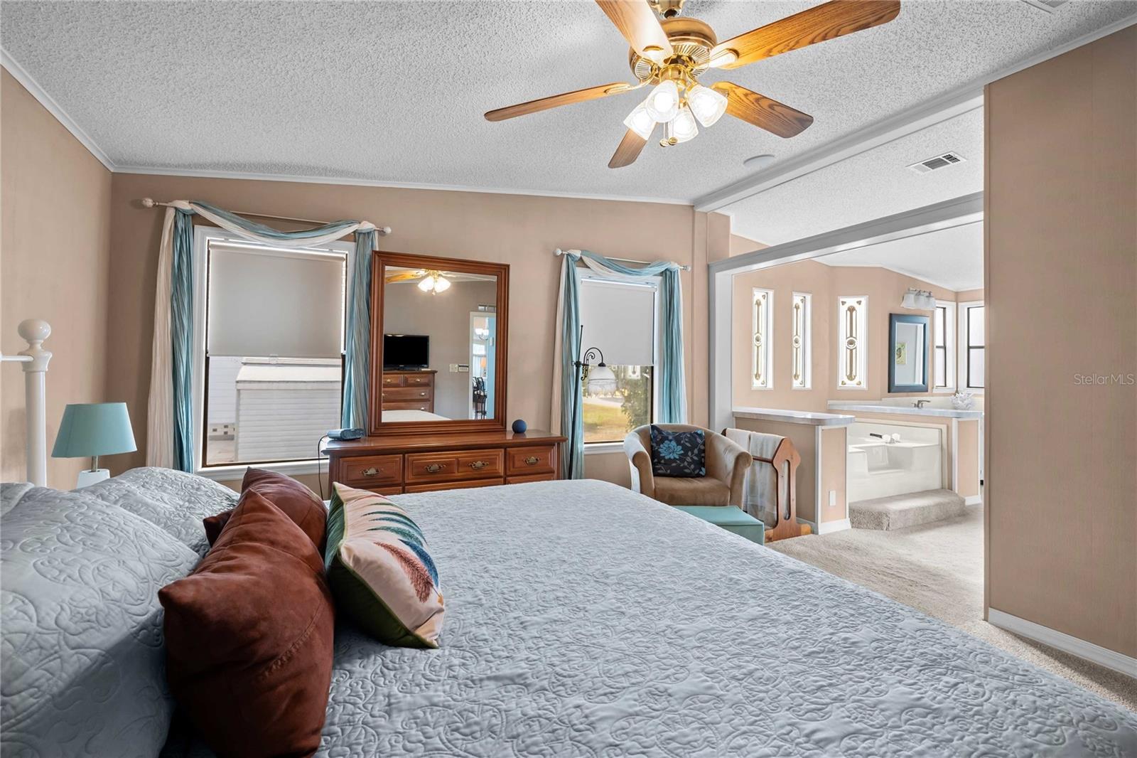 Image 19 of 58 For 36846 Kimela Avenue