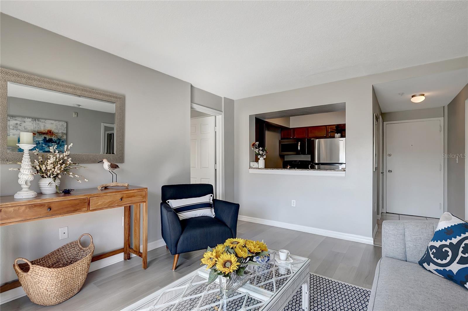 Image 12 of 39 For 406 Cedar Avenue 104