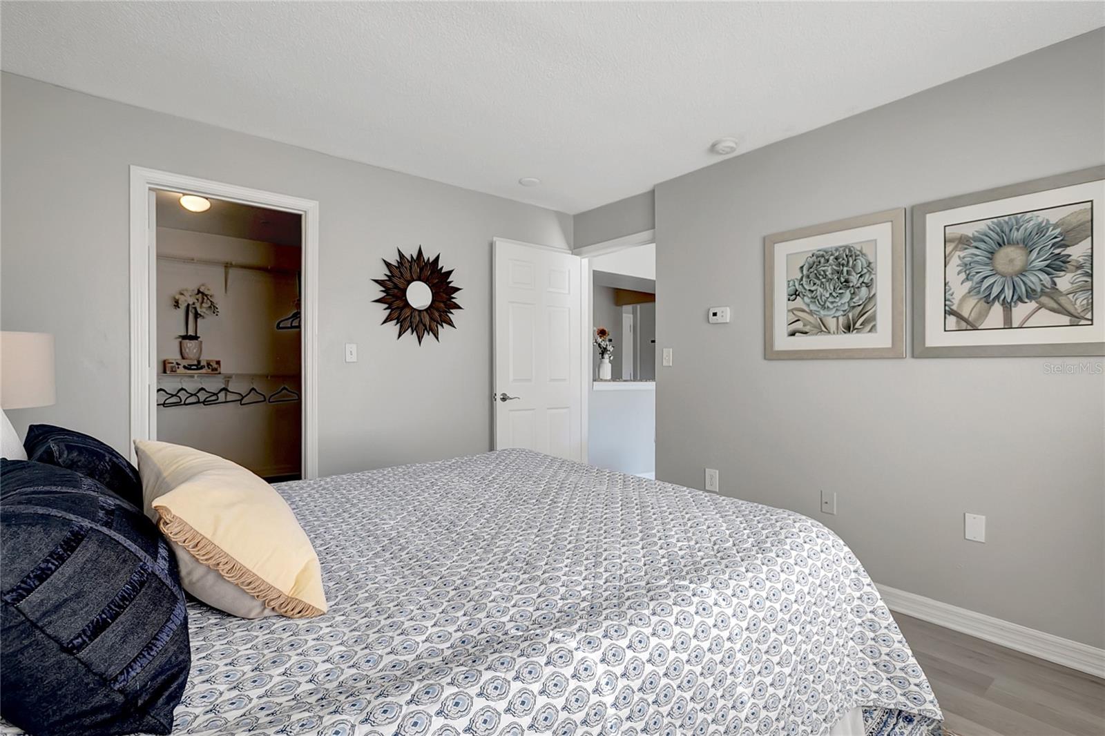 Image 24 of 39 For 406 Cedar Avenue 104