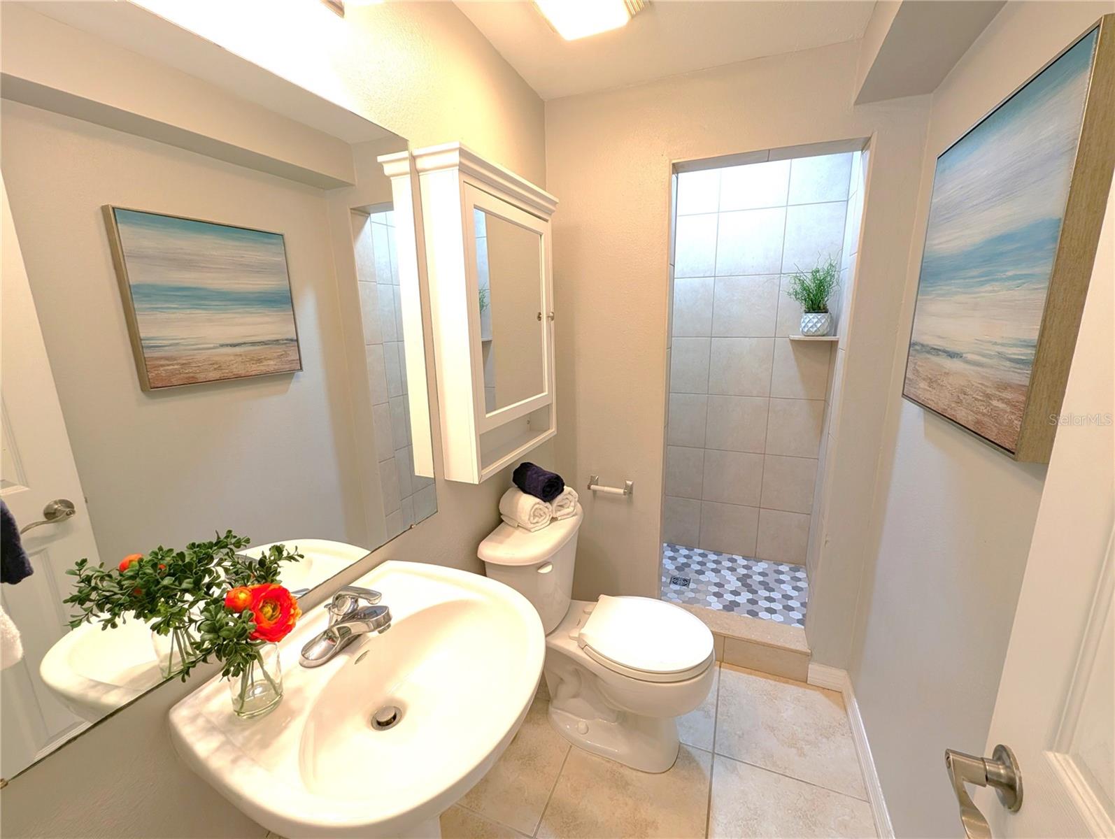 Image 26 of 39 For 406 Cedar Avenue 104