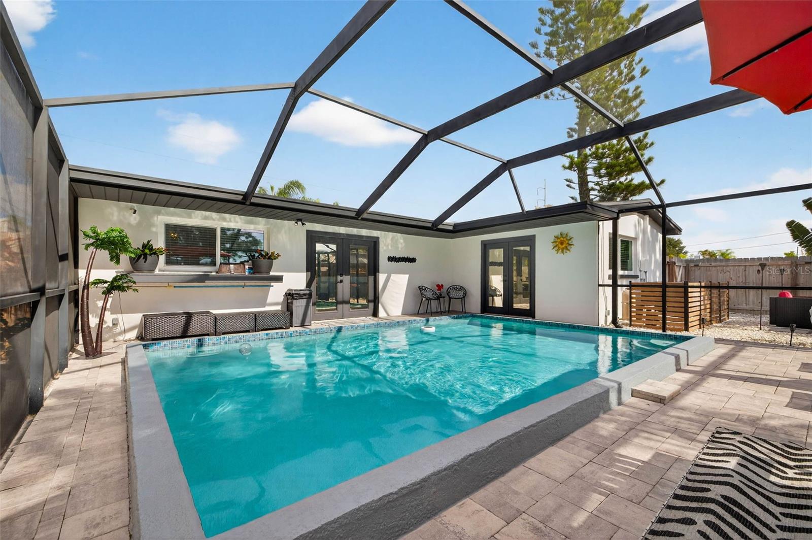 Image 29 of 42 For 1090 77th Avenue N