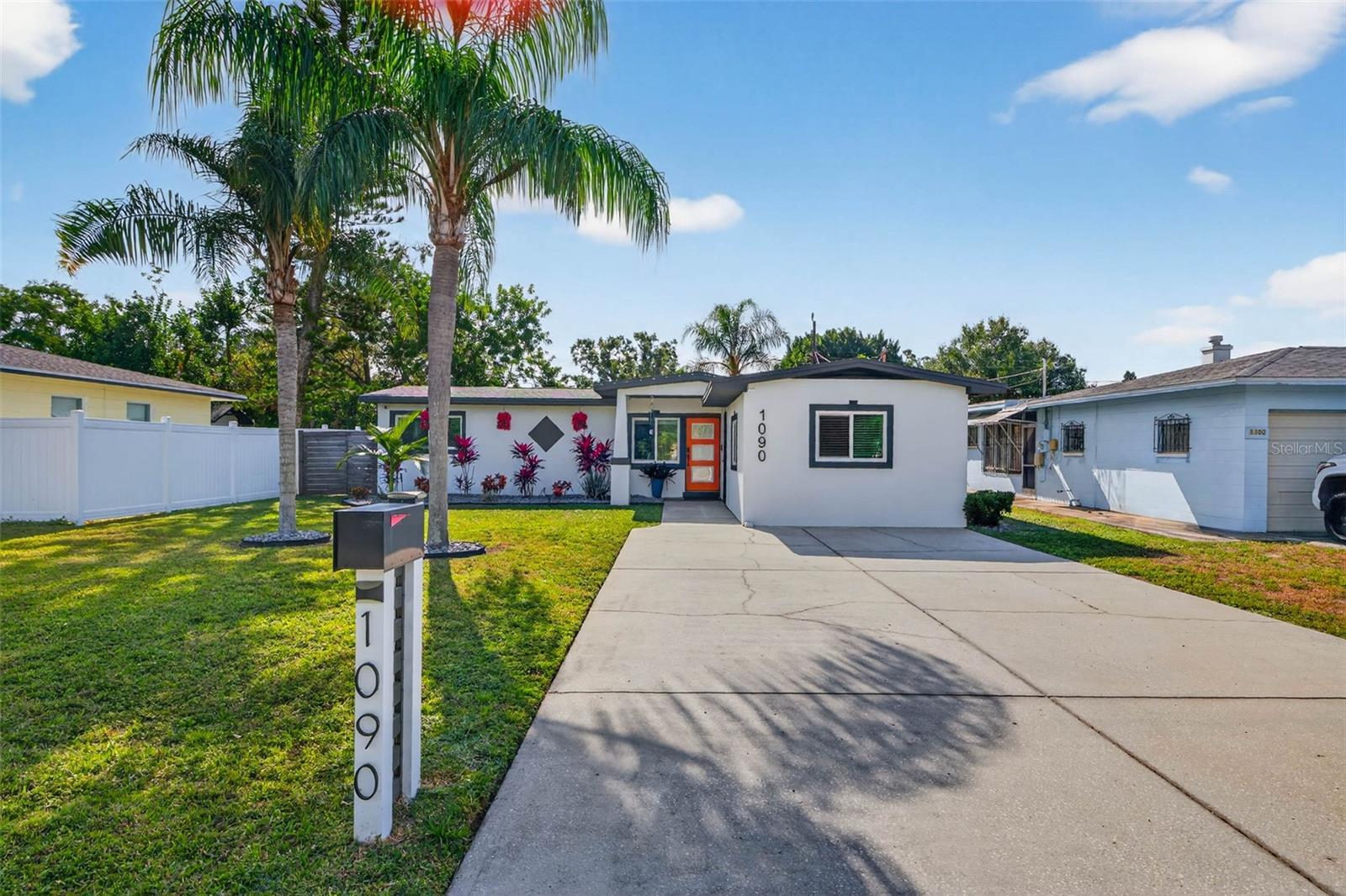 Image 42 of 42 For 1090 77th Avenue N