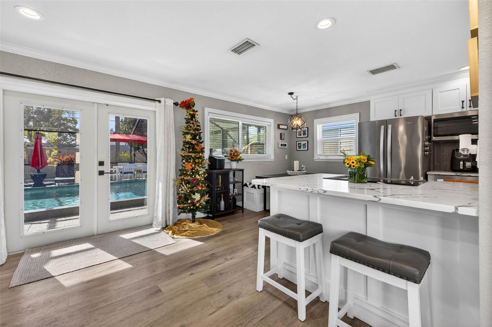 Image 8 of 42 For 1090 77th Avenue N