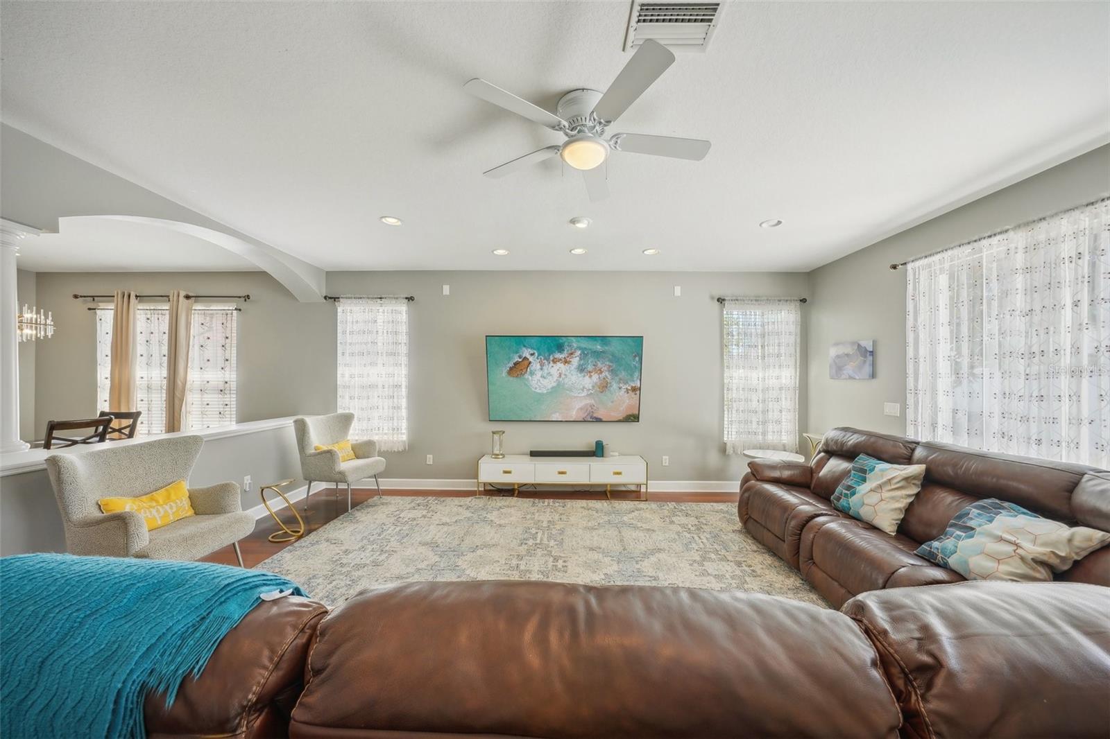 Image 8 of 54 For 16751 Taylow Way