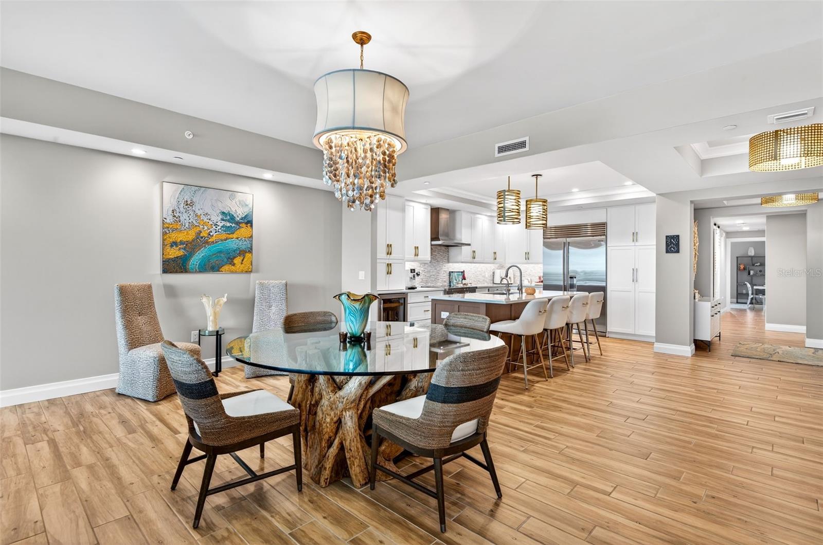 Image 17 of 99 For 800 Collany Road 304