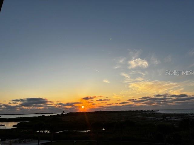 Image 25 of 99 For 800 Collany Road 304