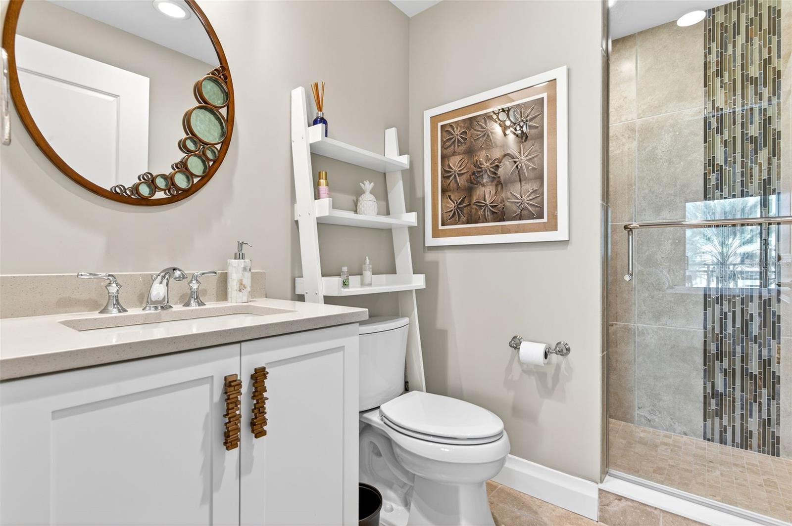 Image 40 of 99 For 800 Collany Road 304