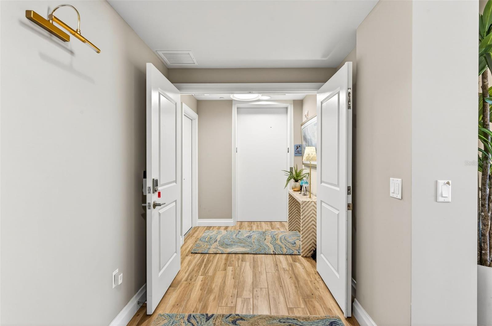 Image 64 of 99 For 800 Collany Road 304