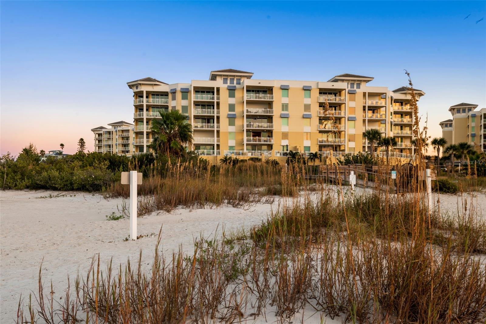 Image 88 of 99 For 800 Collany Road 304