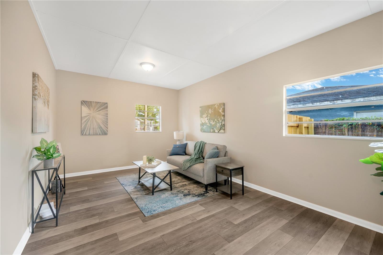 Image 12 of 29 For 2503 Elm Street