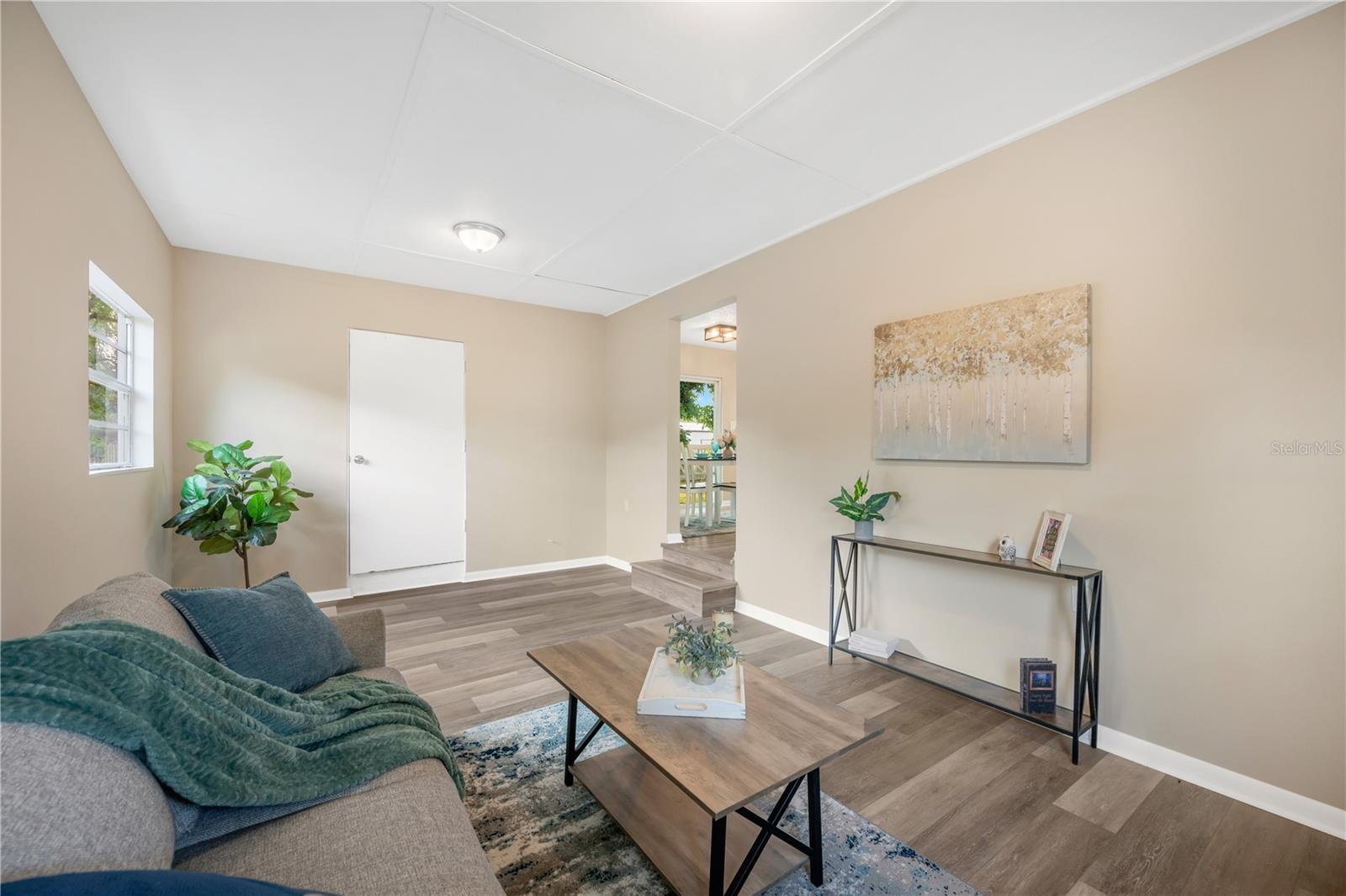 Image 23 of 29 For 2503 Elm Street