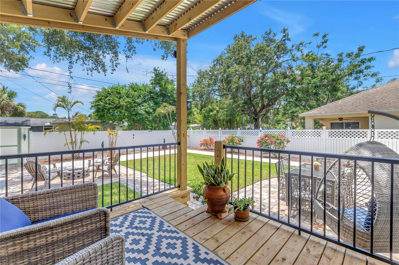 Image 26 of 29 For 650 63rd Avenue S