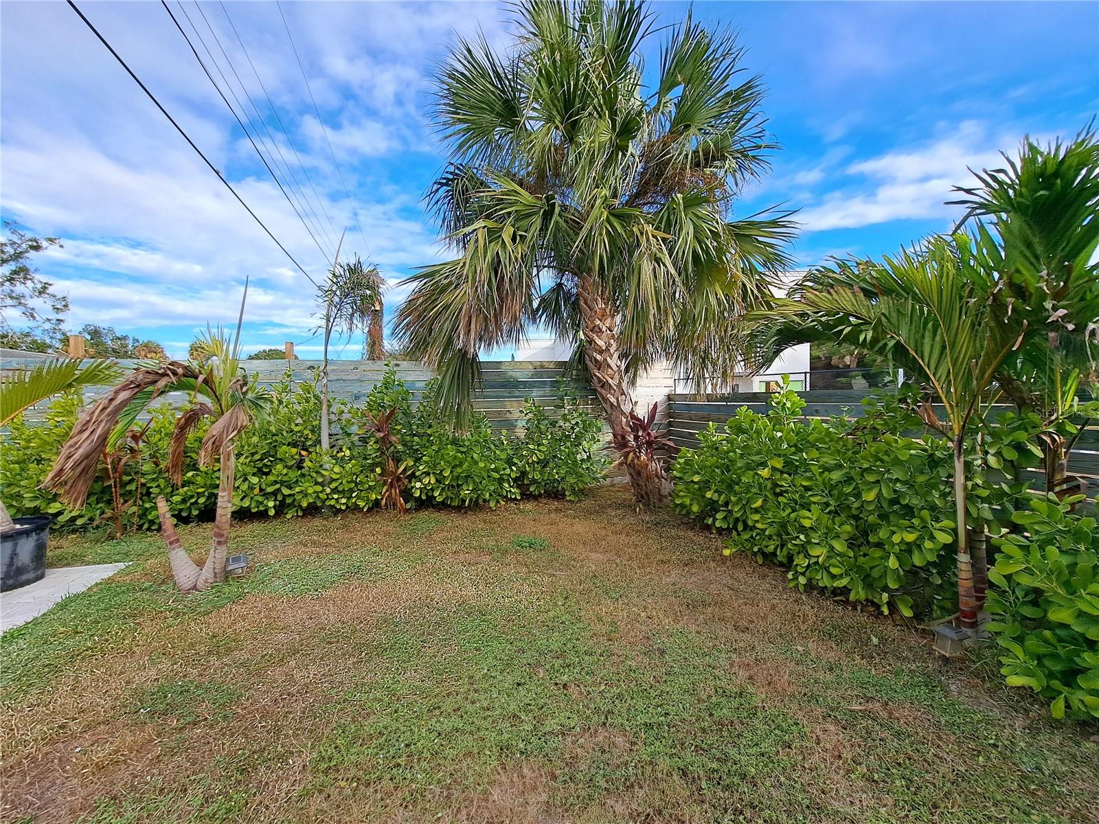 Image 13 of 90 For 4530 19th Street Circle W