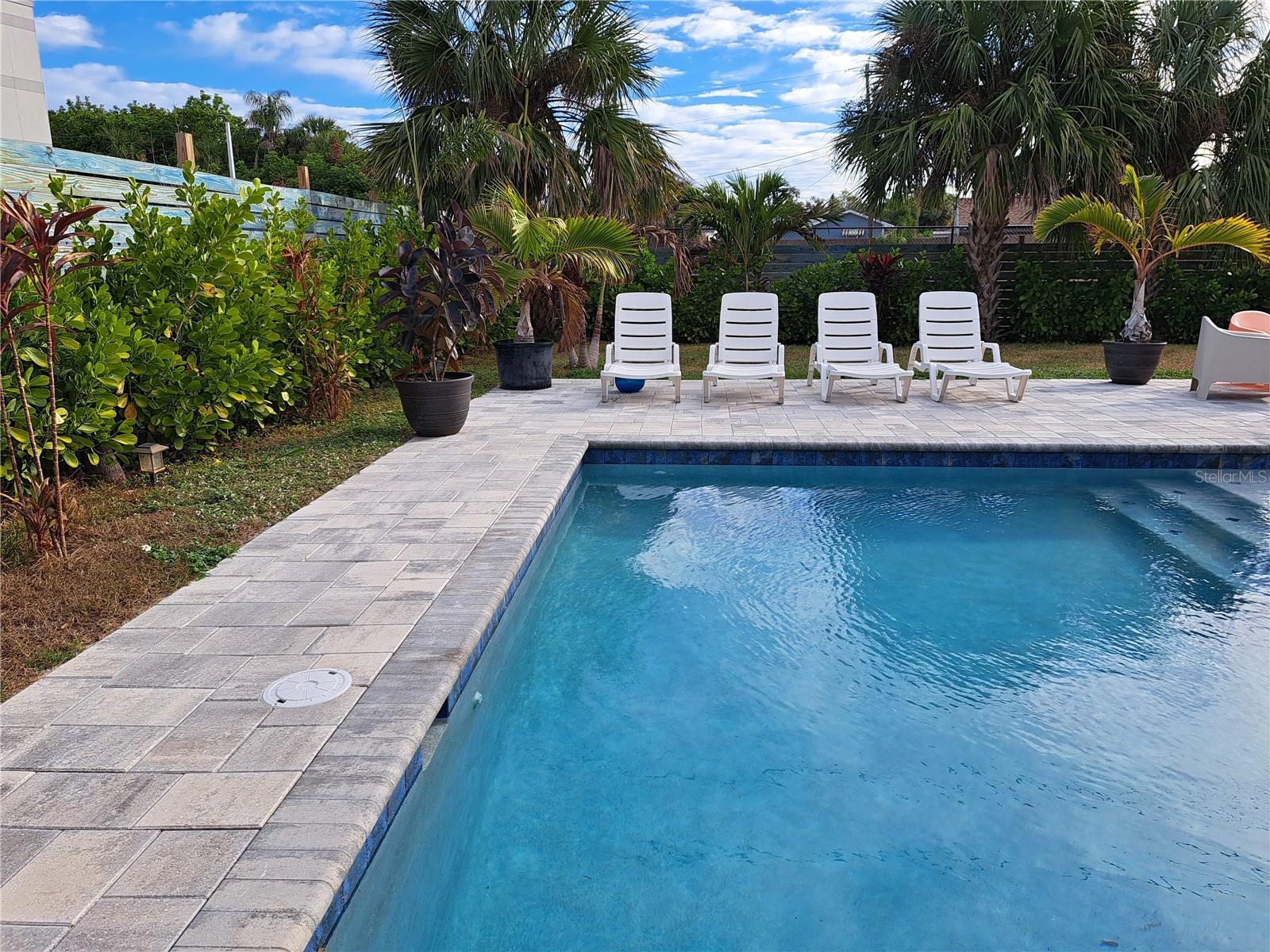 Image 17 of 90 For 4530 19th Street Circle W