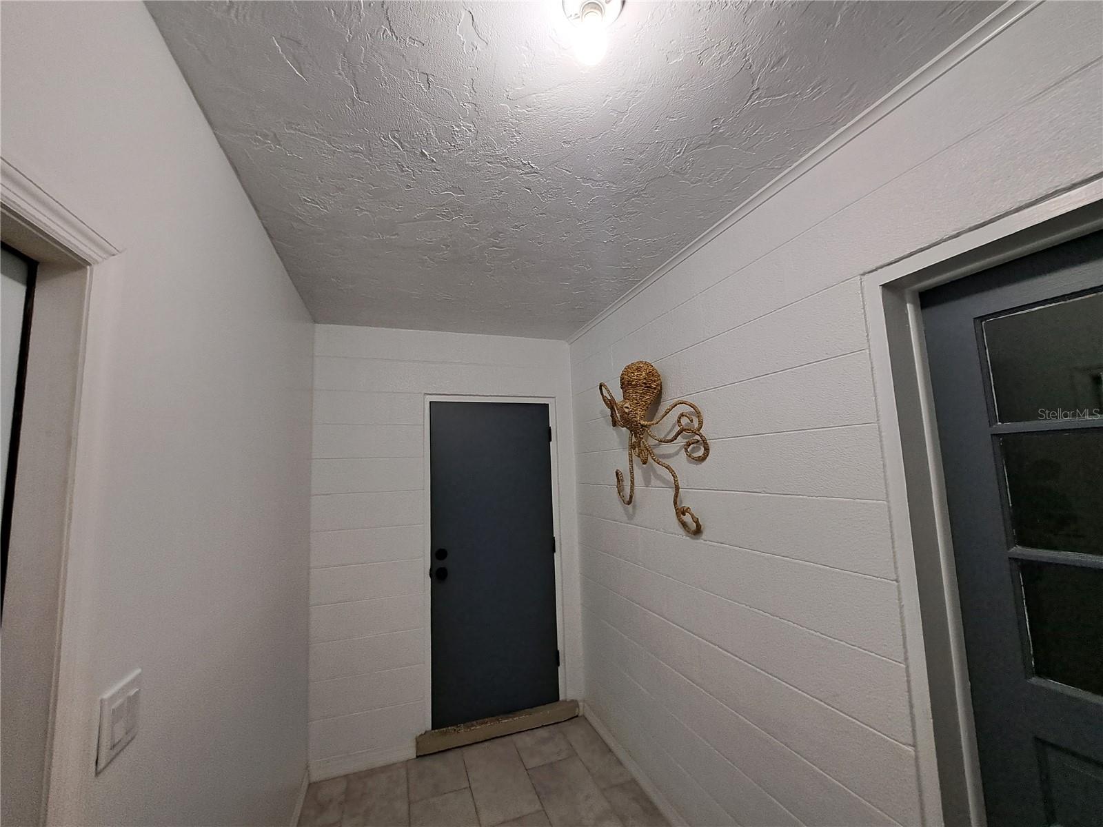 Image 22 of 90 For 4530 19th Street Circle W