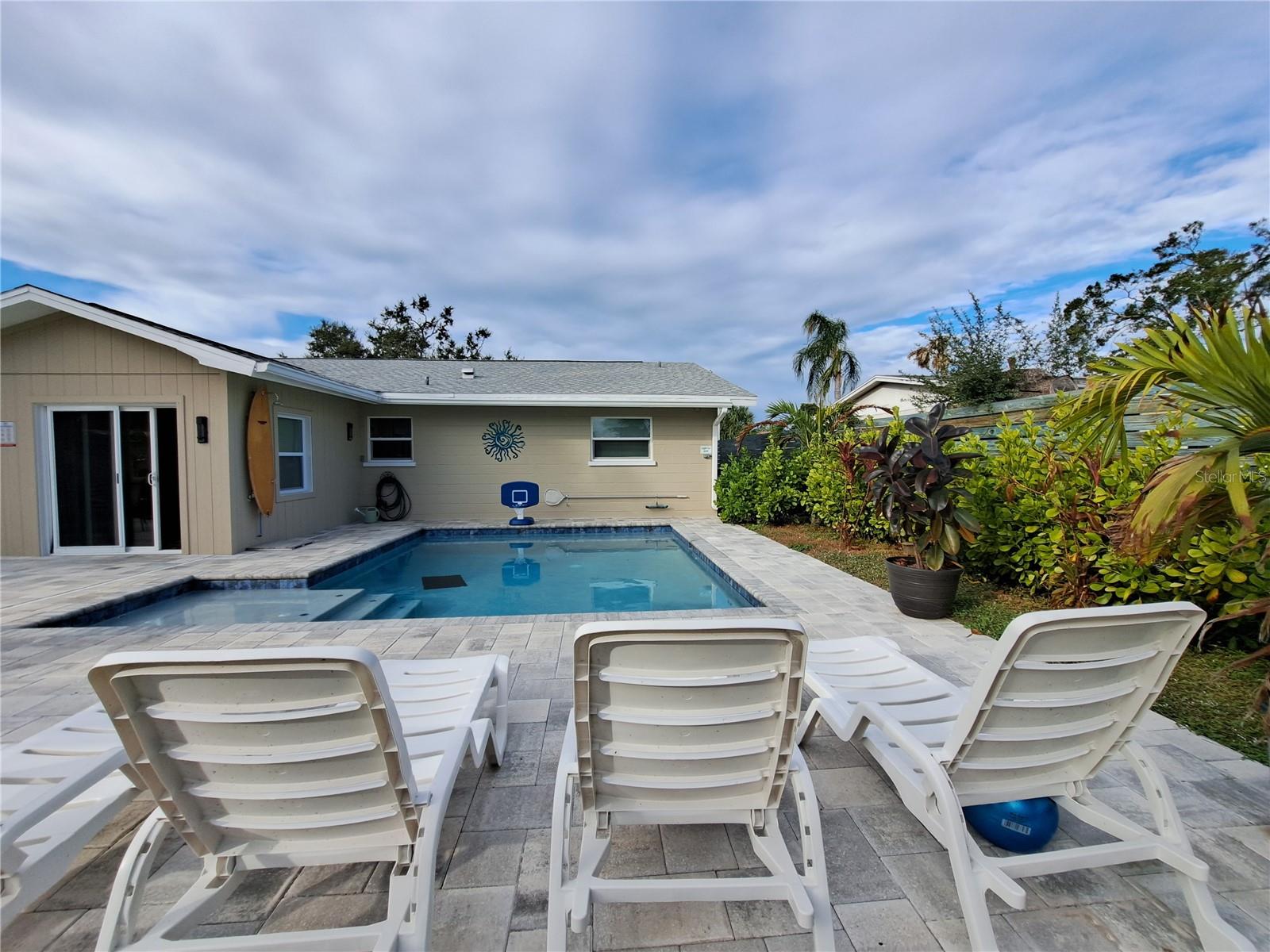 Image 3 of 90 For 4530 19th Street Circle W