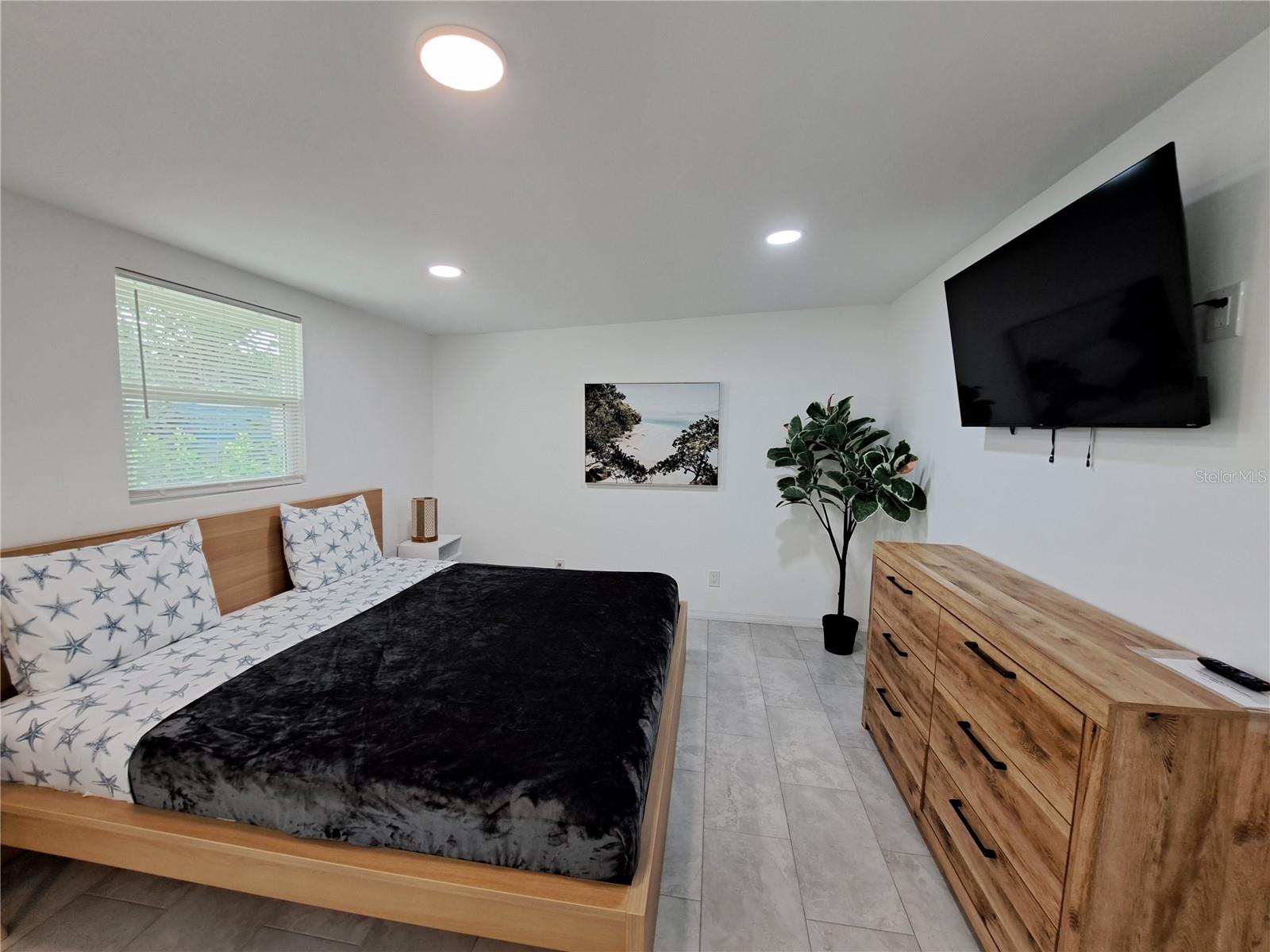 Image 48 of 90 For 4530 19th Street Circle W