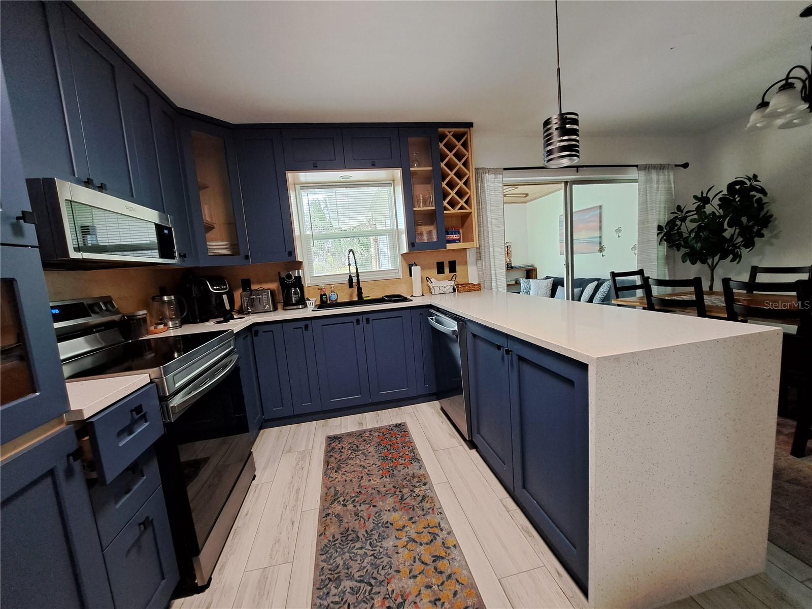 Image 61 of 90 For 4530 19th Street Circle W